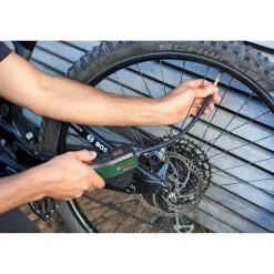 Bosch Akku-Druckluftpumpe EasyPump