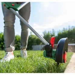 Bosch Akku-Rasentrimmer UniversalGrassCut 18V