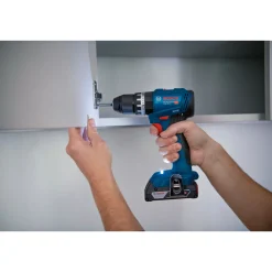 Bosch Professional Akku-Bohrschrauber GSB 18V-45 mit Akku und Ladegerät