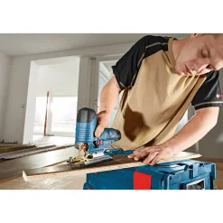 Bosch Professional Akku-Stichsäge GST 12V-70 solo