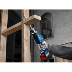 Bosch Professional Akku-Säbelsäge GSA 18V-24