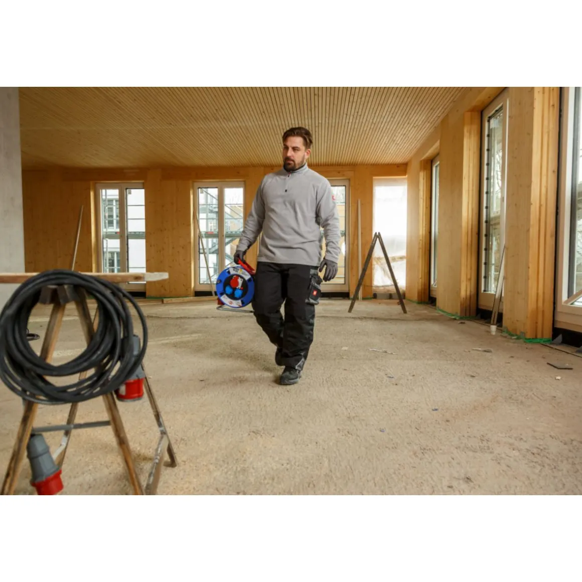 Brennenstuhl Garant CEE 1 IP44 Kabeltrommel 30m