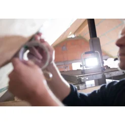 Brennenstuhl LED Strahler EL 2000 MA 20W