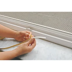 D-Profildichtung selbstklebend braun 6m 9x6 mm