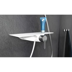 Duscharmatur Waterway weiß mit Ablage