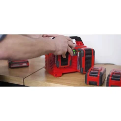 Einhell PXC-Ladegerät Power X-Quattrocharger 4A