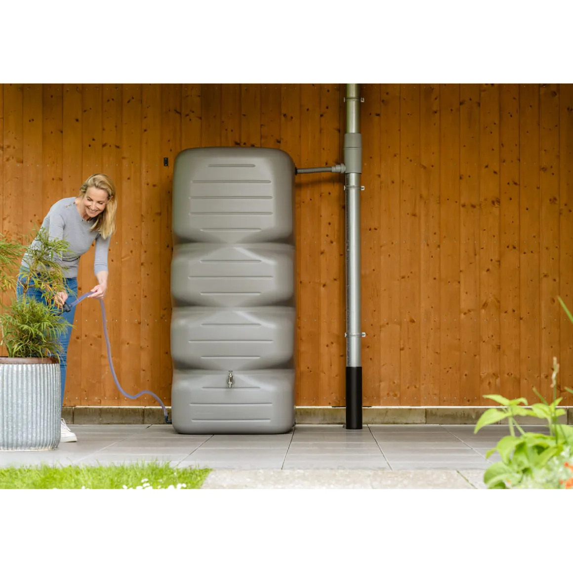 Garantia Gartentank Cubus 1000 Liter betongrau