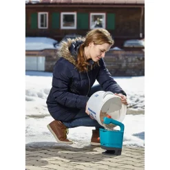 Gardena Handstreuer M für Dünger und Salz