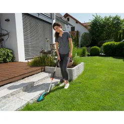 Gardena Teleskopstiel inkl Räder