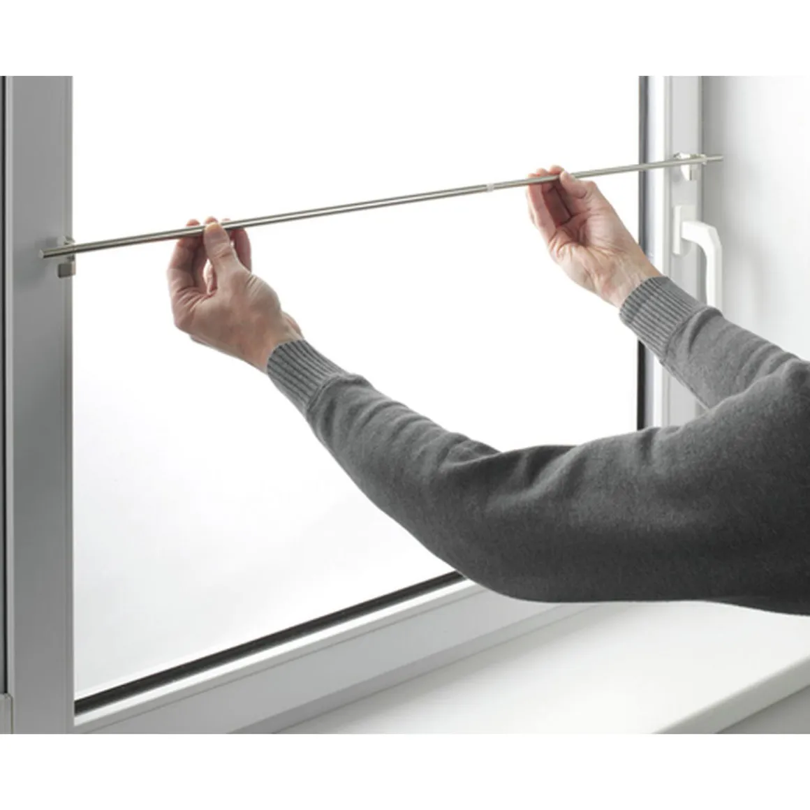 Gardinia Gardinenstange Filigrano Kugel 50-80 cm Durchmesser 8/10 cm Edelstahl-optik