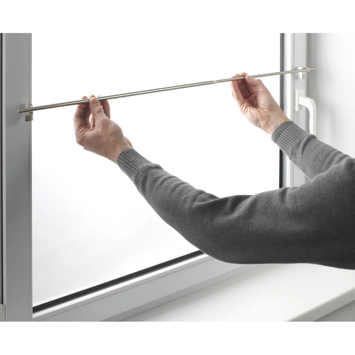 Gardinia Klemmstange Press und Go Filigrano Kugel silber 80-110 cm