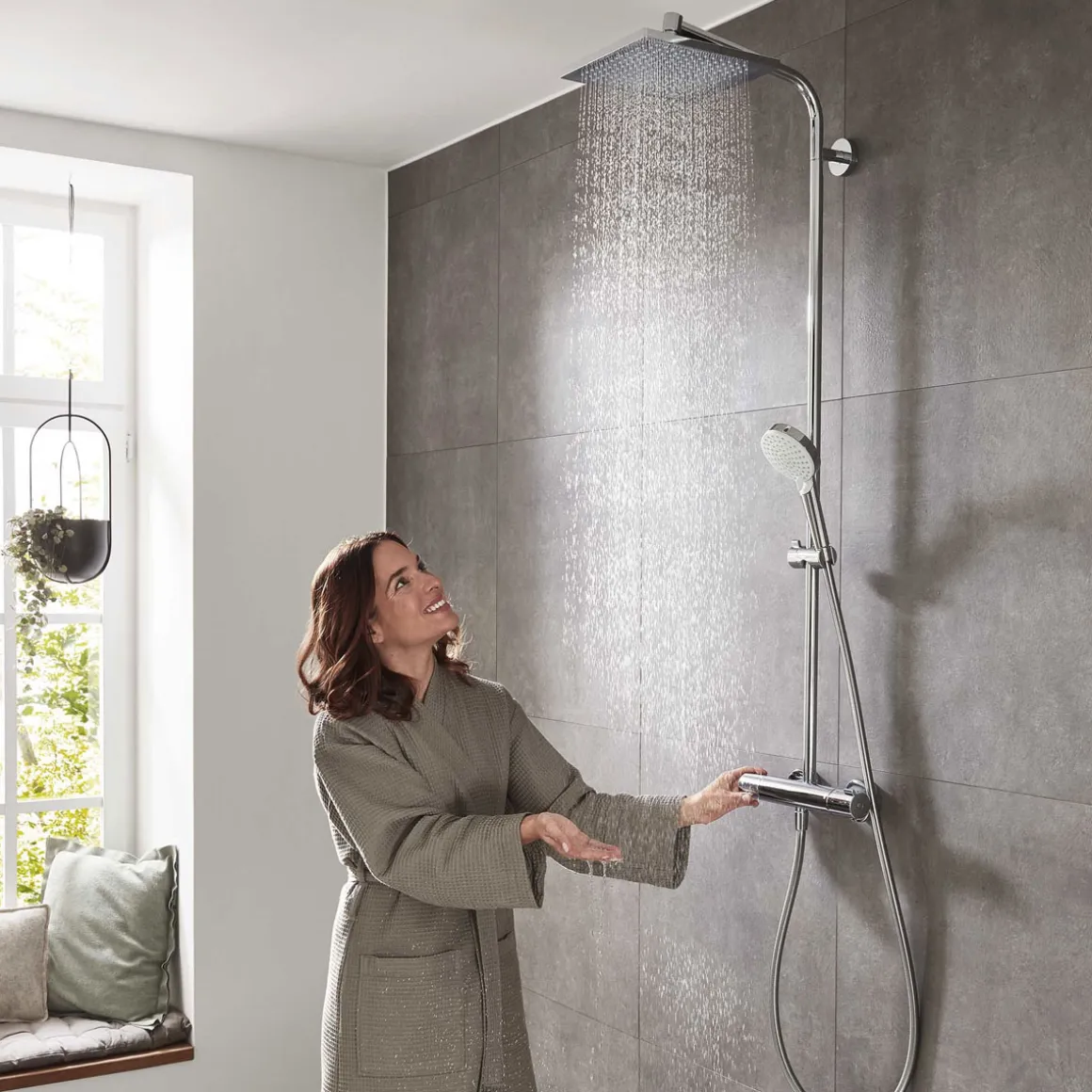 Hansgrohe Duschsystem 240 Crometta E 1 Strahlart mit Thermostat Chrom