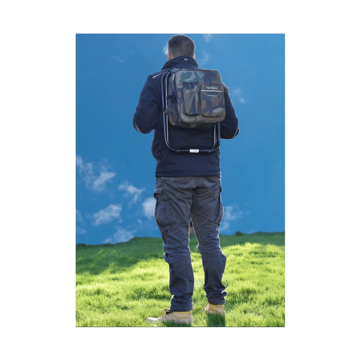 highfeld Camping Stuhl mit Rucksack & Kühlfach camouflage