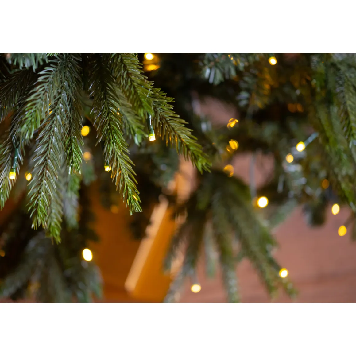 Künstlicher Weihnachtsbaum Richmond Tanne inkl. LEDs 228 cm Grün