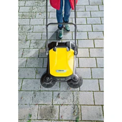 Kärcher Kehrmaschine S4 Twin