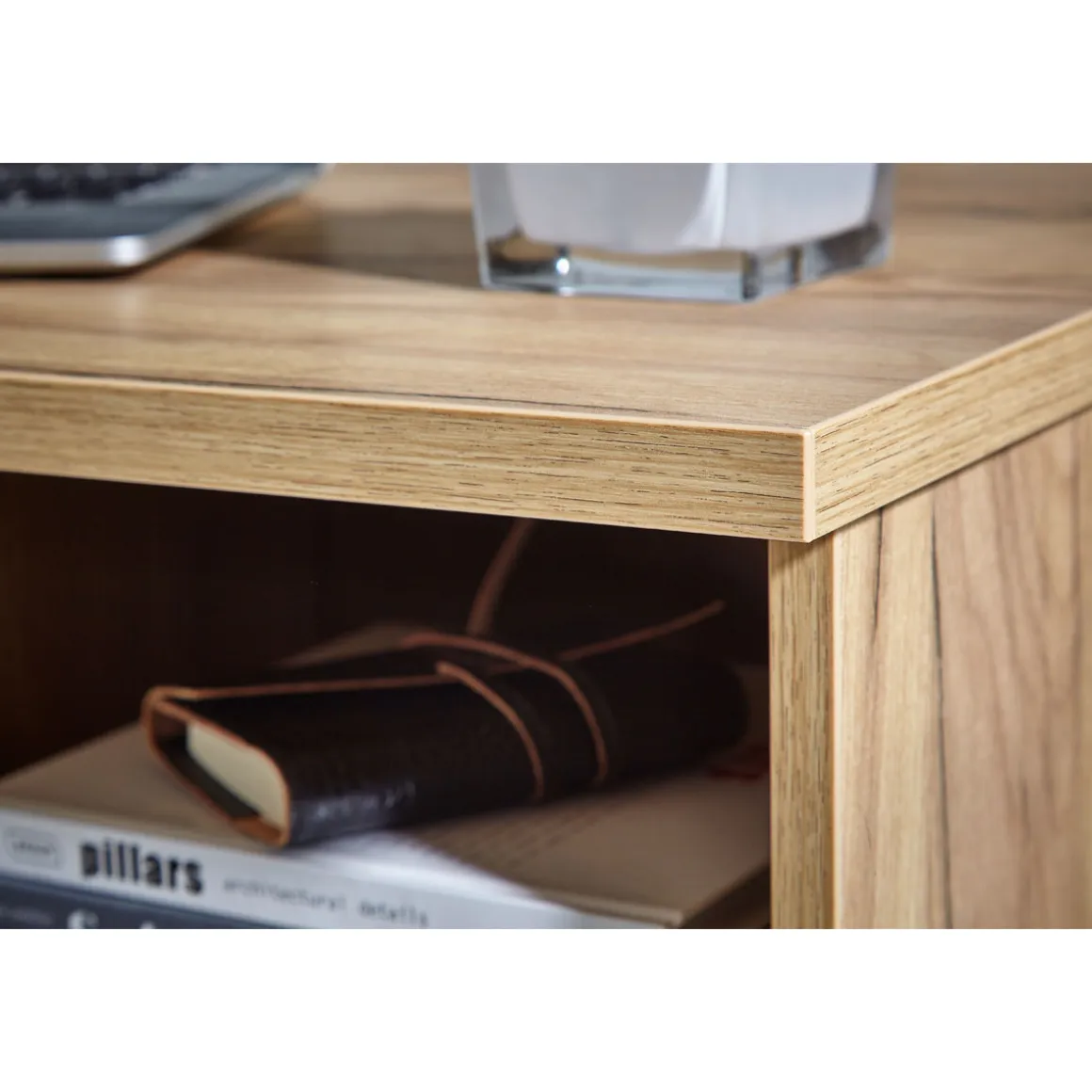 Schreibtisch Keep mit Stauraum 145 x 75 x 70 cm Navarra-Eiche-Nachbildung