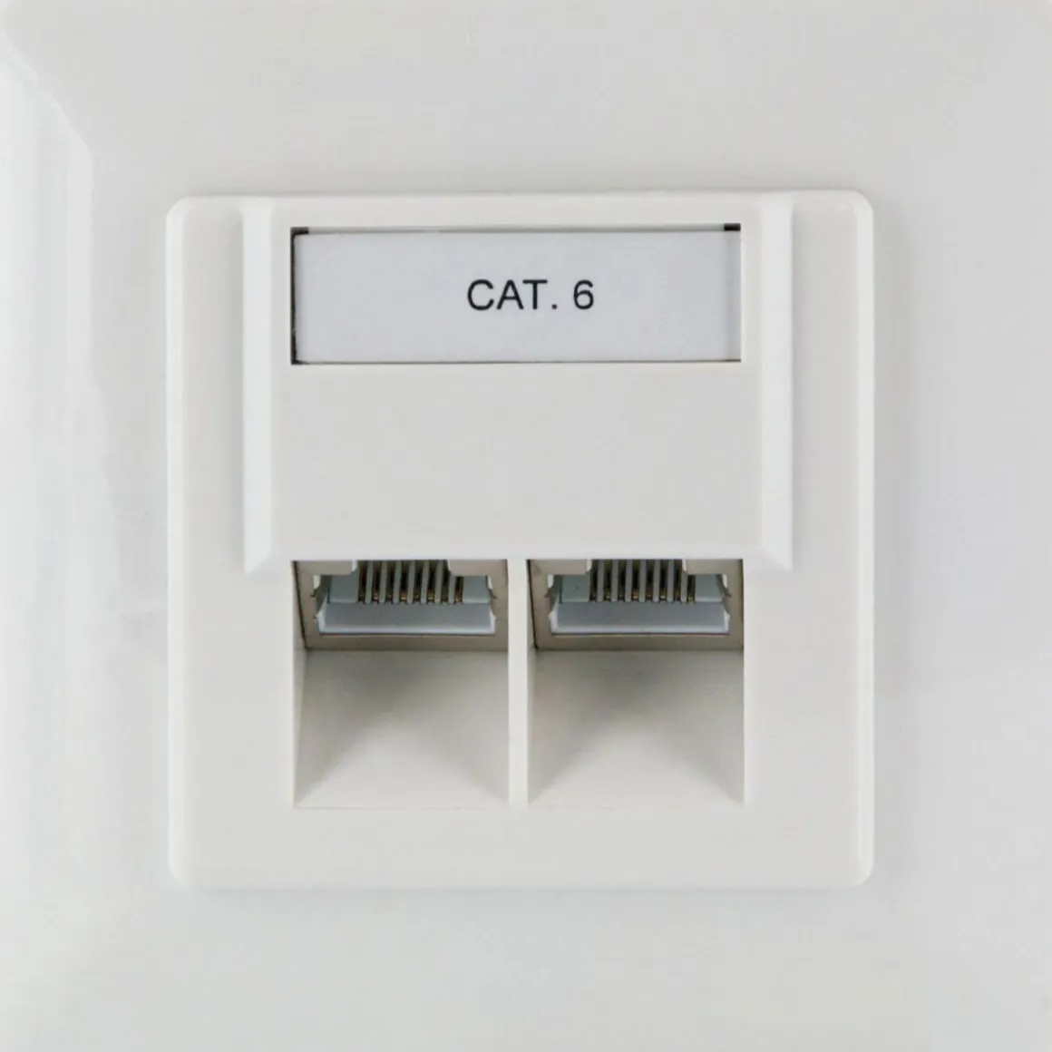 Schwaiger Netzwerk-Anschlussdose AP Cat6