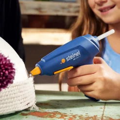 Steinel Niedrigtemperatur Klebepistole GlueMatic 1007-LT mit 7 mm Klebesticks
