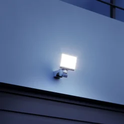 Steinel LED-Außenstrahler XLED home 2 S mit Bewegungsmelder silber