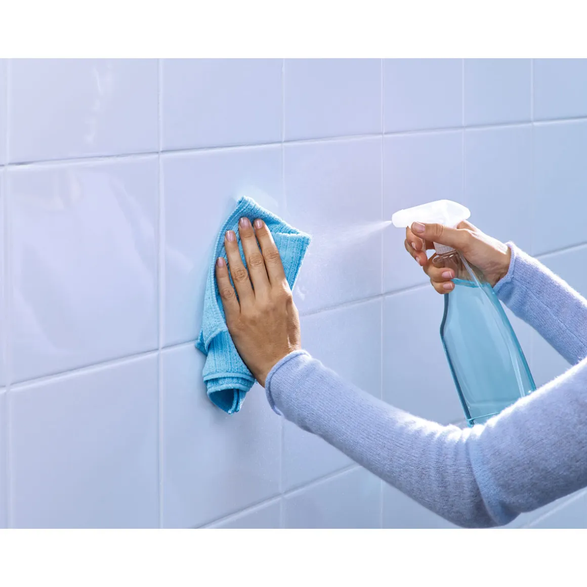 Tesa Montageband für Fliesen 5 m x 19 mm feuchtraumbeständig