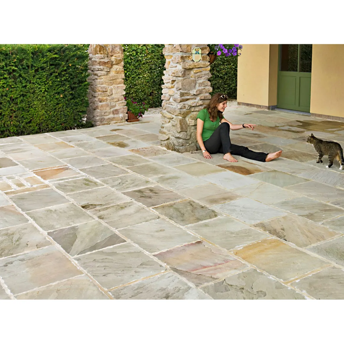 Trittstein Sandstone Gaya handbekantet 30 x 2,5 cm