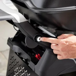 Weber Gasgrill mit Stand Q2200N